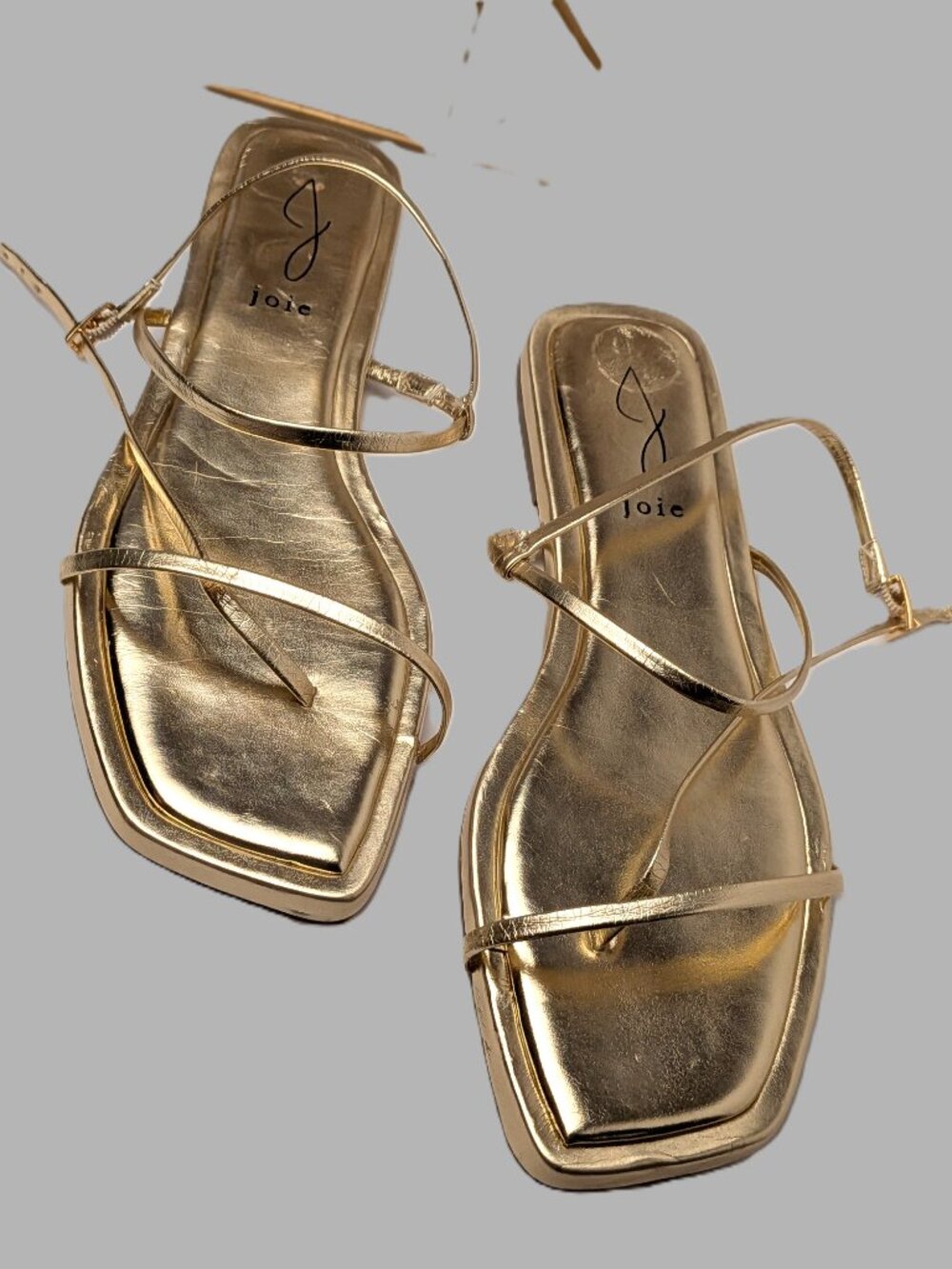 Joie Glory Gold Strappy Thong Sandals 7.5M Crossover Buckle Closure - Picture 5 of 7